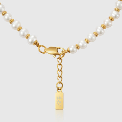 Classic Pearl Necklace